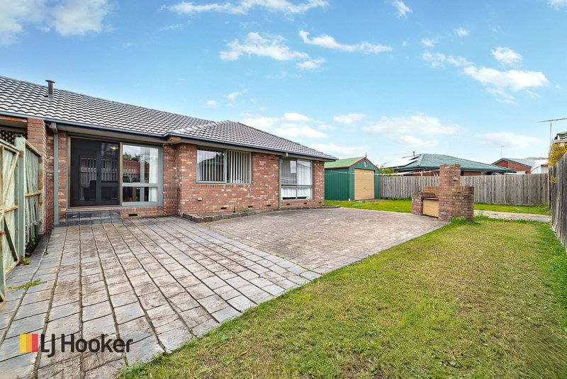 Photo - 5 Telford Court, Meadow Heights VIC 3048 - Image 14