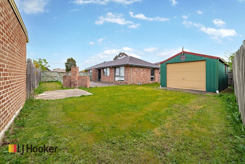 Photo - 5 Telford Court, Meadow Heights VIC 3048 - Image 16