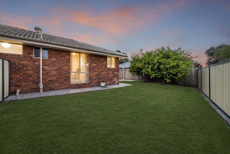 Photo - 5 Templeton Crescent, Pakenham VIC 3810 - Image 10