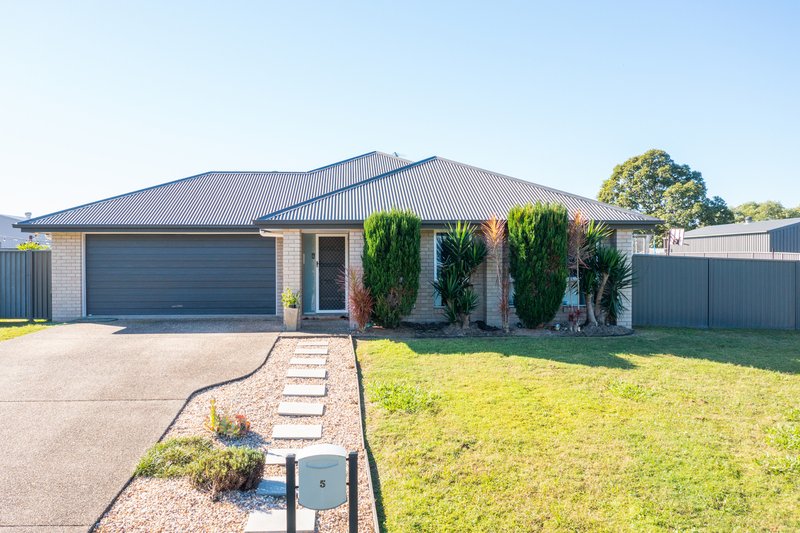 5 Thallon Close, Wamuran QLD 4512