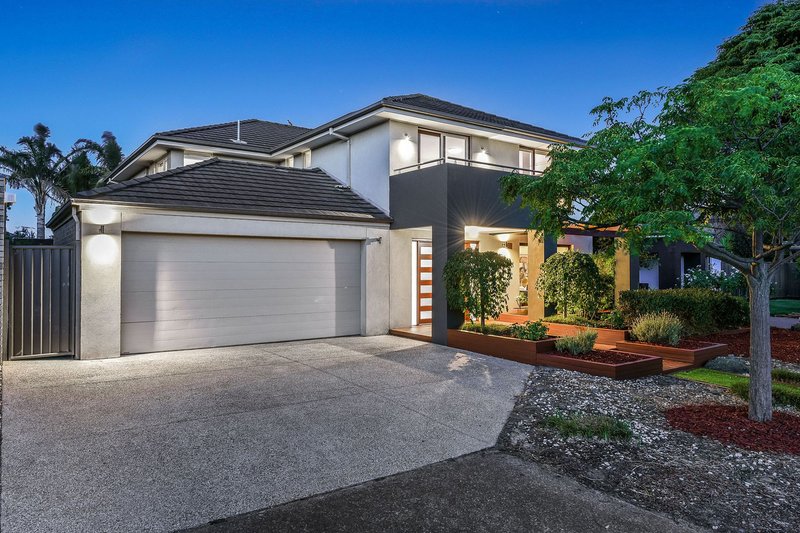 Photo - 5 The Grove, Keysborough VIC 3173 - Image 3