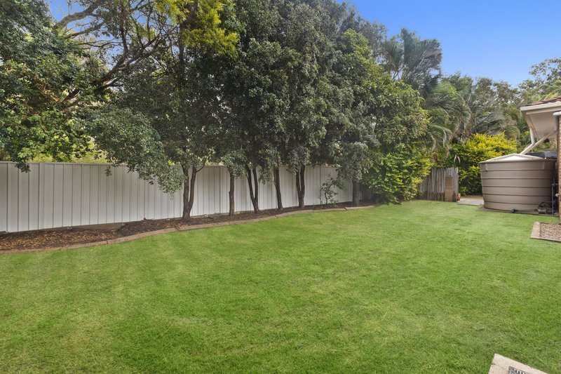 Photo - 5 Theten Court, Kallangur QLD 4503 - Image 17