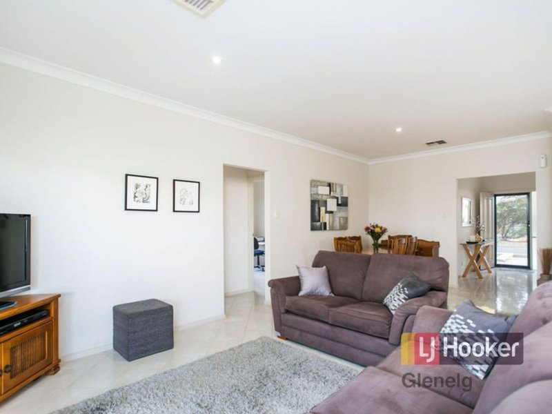 Photo - 5 Third Avenue, Warradale SA 5046 - Image 4