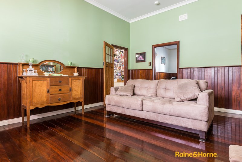 Photo - 5 Thomas Street, Bunbury WA 6230 - Image 4