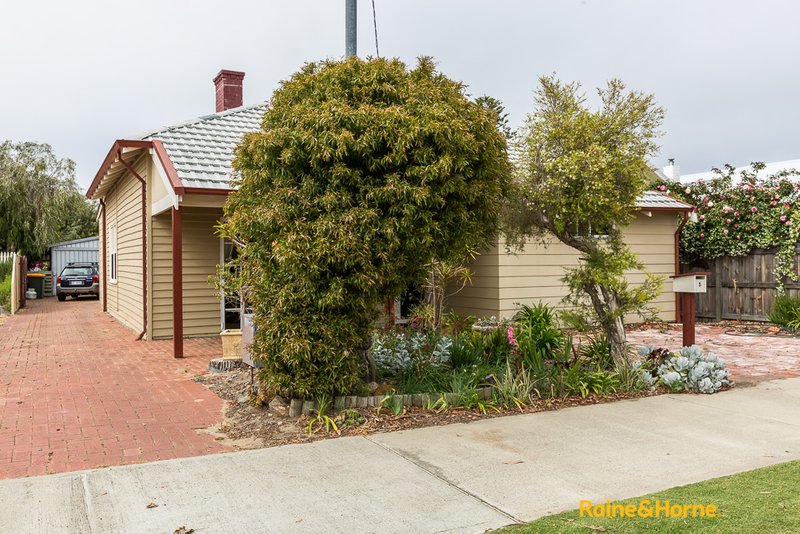 Photo - 5 Thomas Street, Bunbury WA 6230 - Image 24