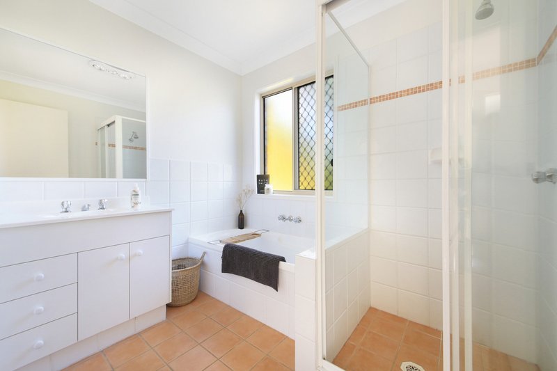 Photo - 5 Tiarnna Close, Burleigh Heads QLD 4220 - Image 15