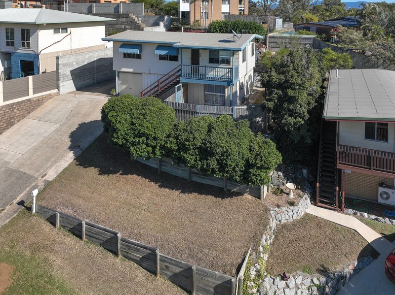 Photo - 5 Tigalee Court, Kin Kora QLD 4680 - Image 2