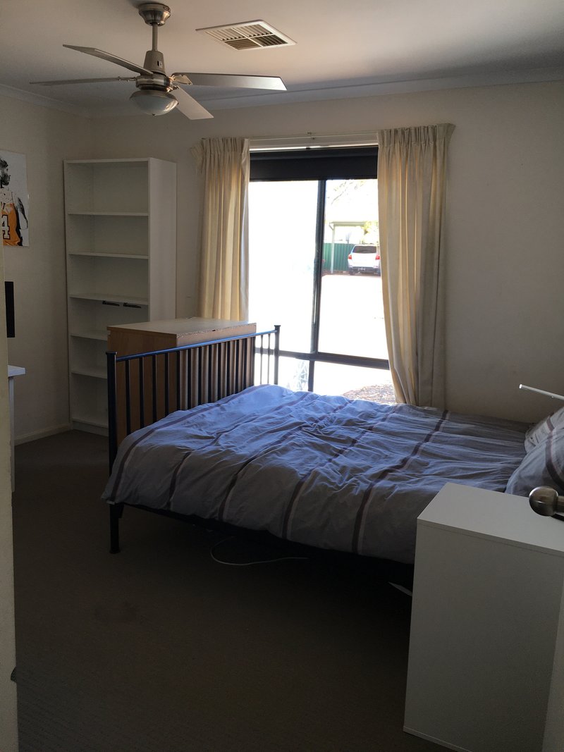 Photo - 5 Tiliqua Crescent, Roxby Downs SA 5725 - Image 7