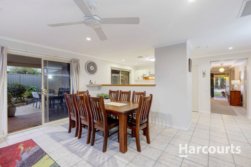 Photo - 5 Timbarra Court, Petrie QLD 4502 - Image 3