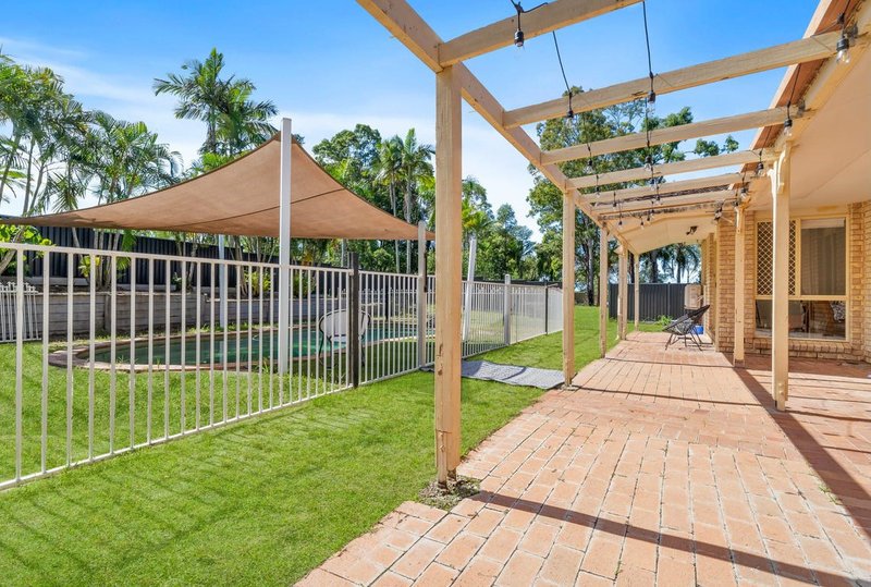 Photo - 5 Timberlea Court, Helensvale QLD 4212 - Image 15