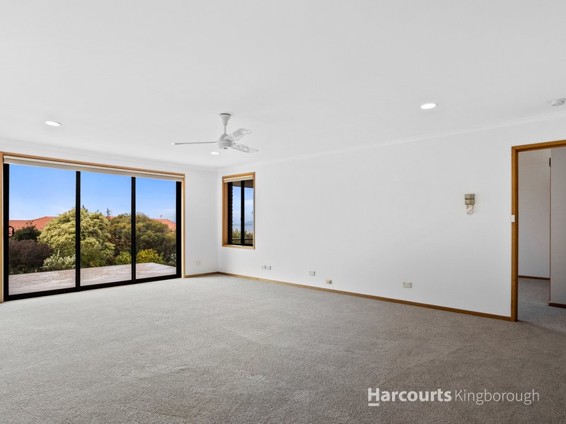 Photo - 5 Timbertop Drive, Blackmans Bay TAS 7052 - Image 7