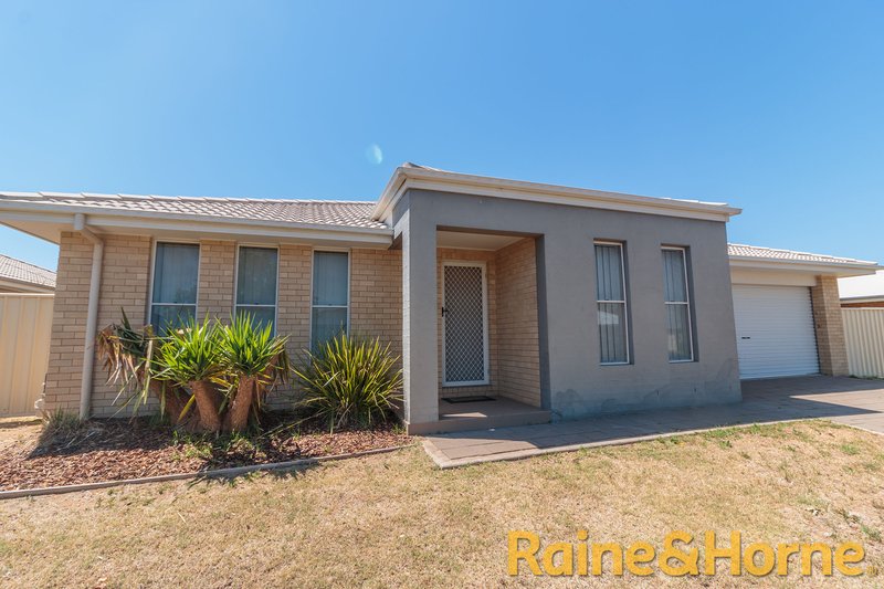 5 Timgarlen Avenue, Dubbo NSW 2830