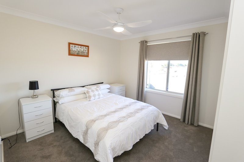 Photo - 5 Timmins Street, Temora NSW 2666 - Image 11