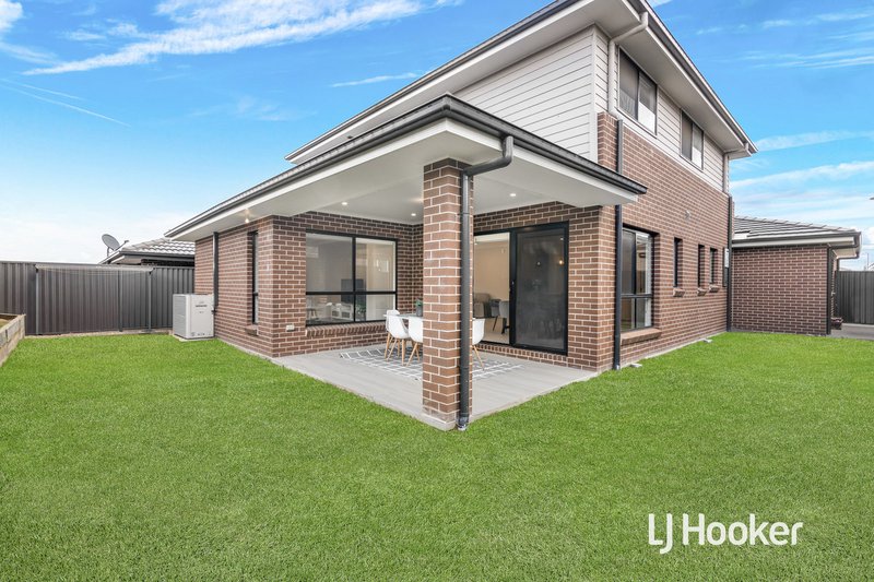 Photo - 5 Titania Street, Riverstone NSW 2765 - Image 18