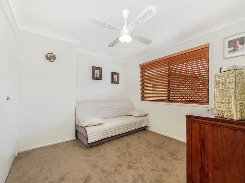 Photo - 5 Tivoli Crt , Carrara QLD 4211 - Image 11