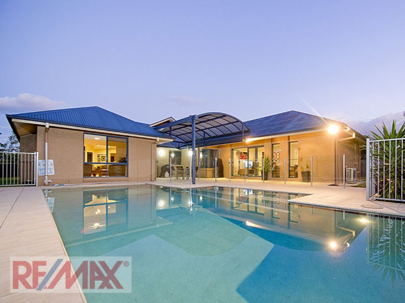 5 Torwood Court, Ferny Hills QLD 4055