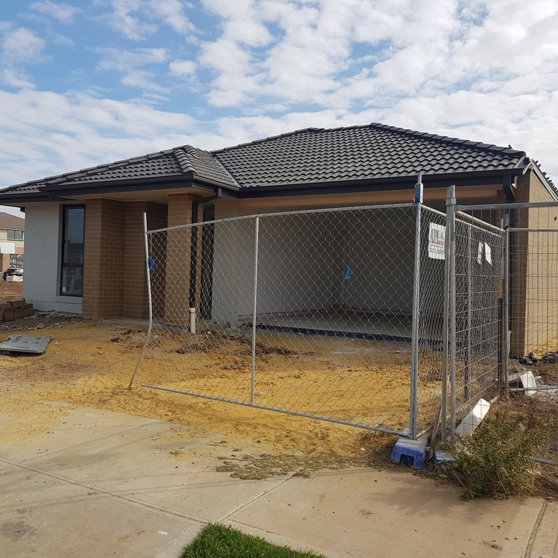 Photo - 5 Tour Lane, Tarneit VIC 3029 - Image 3