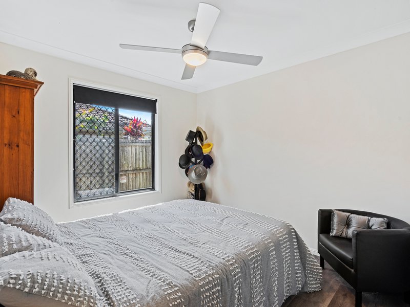 Photo - 5 Tracey Street, Wynnum West QLD 4178 - Image 15