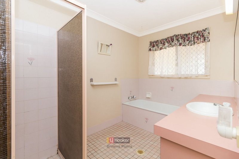 Photo - 5 Trafalgar Street, Boronia Heights QLD 4124 - Image 6