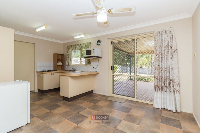 Photo - 5 Trafalgar Street, Boronia Heights QLD 4124 - Image 7