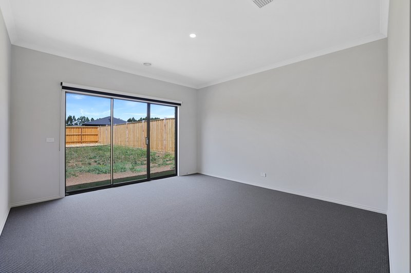 Photo - 5 Tramway Street, Warragul VIC 3820 - Image 7