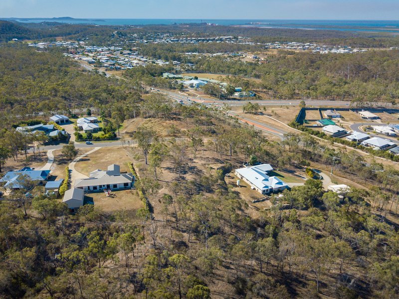 Photo - 5 Tree Tops Close, O'Connell QLD 4680 - Image 4