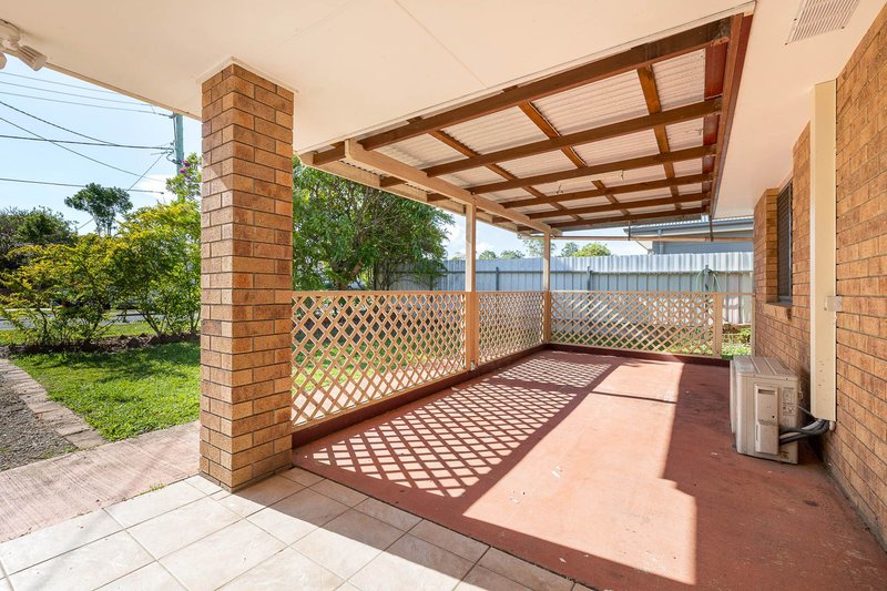 Photo - 5 Tremain Street, Crestmead QLD 4132 - Image 3