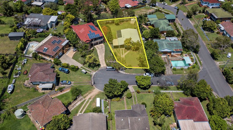 Photo - 5 Trevor Street, Keperra QLD 4054 - Image 21