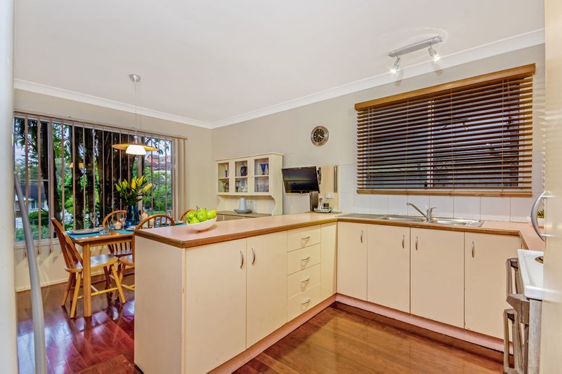 Photo - 5 Trevor Street, Keperra QLD 4054 - Image 4