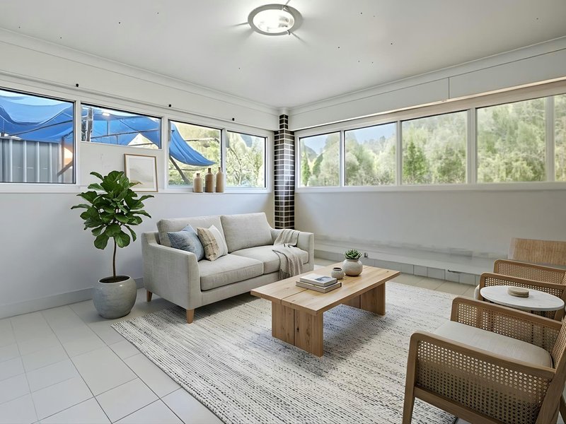 Photo - 5 Trickett Street, Minto NSW 2566 - Image 10