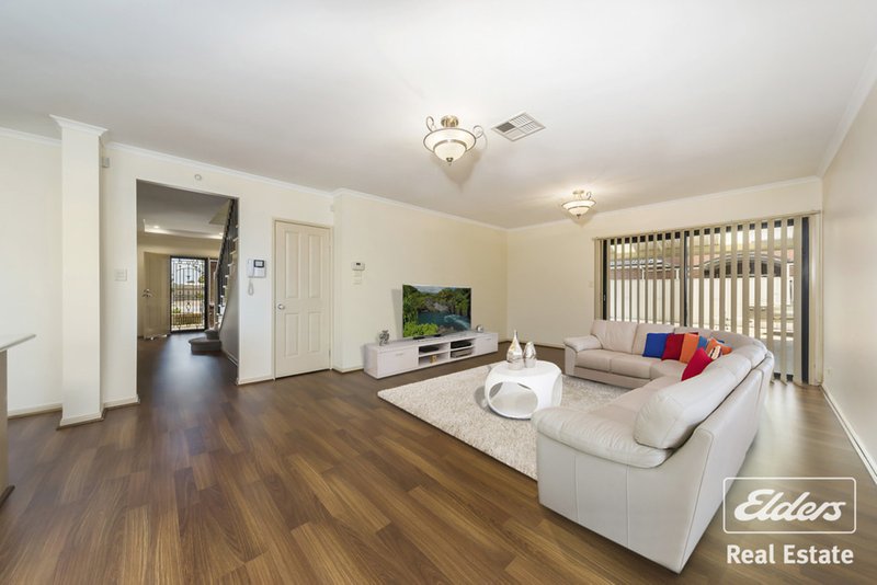 Photo - 5 Trinity Way, Angle Vale SA 5117 - Image 4