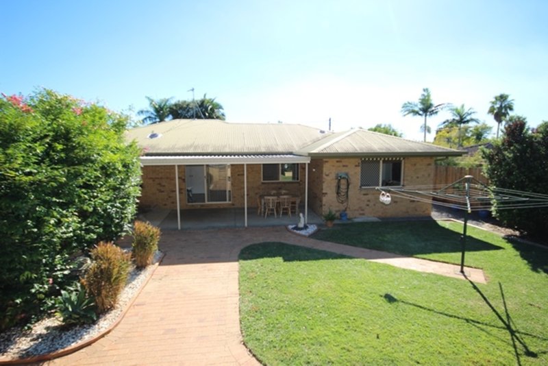 Photo - 5 Tudor Court, Beerwah QLD 4519 - Image 15