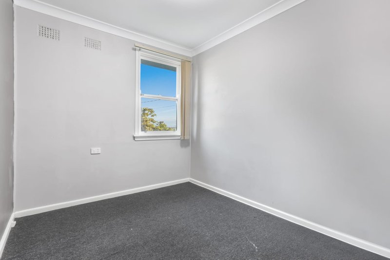 Photo - 5 Tumut Place, Busby NSW 2168 - Image 5