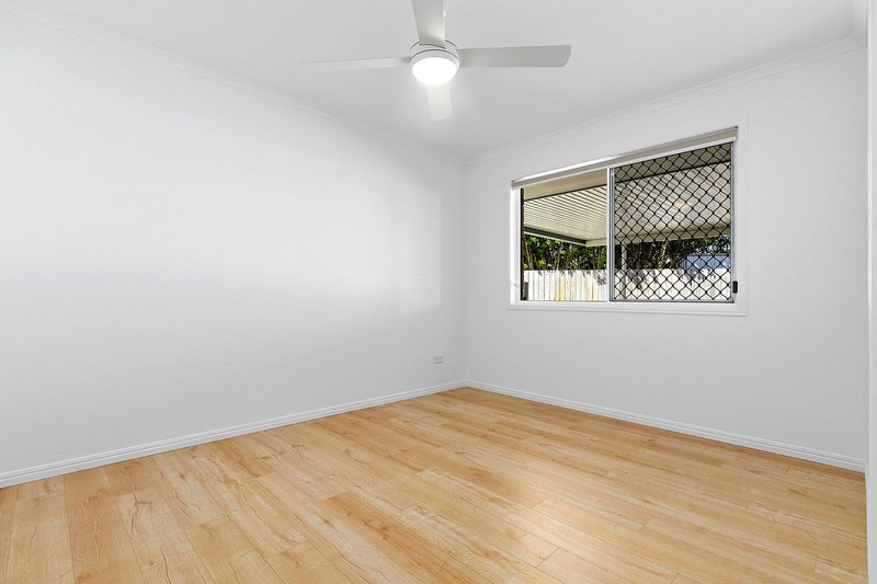 Photo - 5 Turnbull Court, Urangan QLD 4655 - Image 12