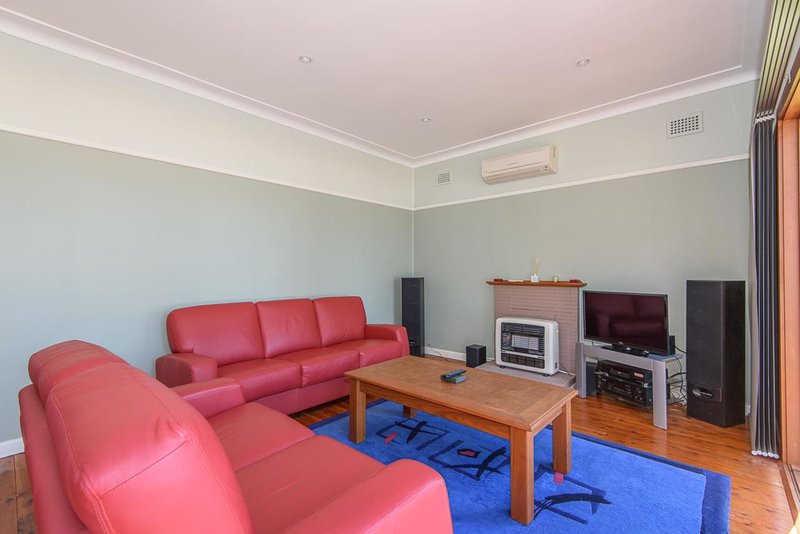 Photo - 5 Tuross Boulevard, Tuross Head NSW 2537 - Image 11