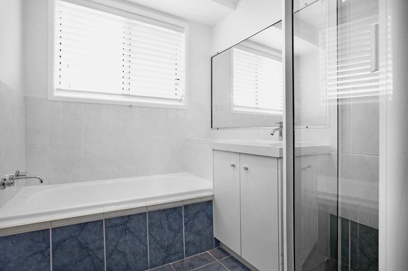 Photo - 5 Tuross Street, Albion Park NSW 2527 - Image 4