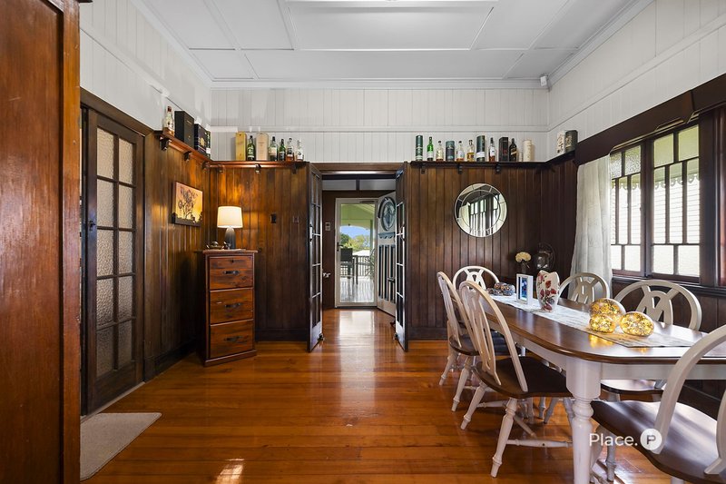 Photo - 5 Twelfth Avenue, Kedron QLD 4031 - Image 4
