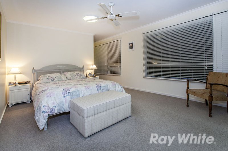 Photo - 5 Tyrone Court, Wheelers Hill VIC 3150 - Image 7