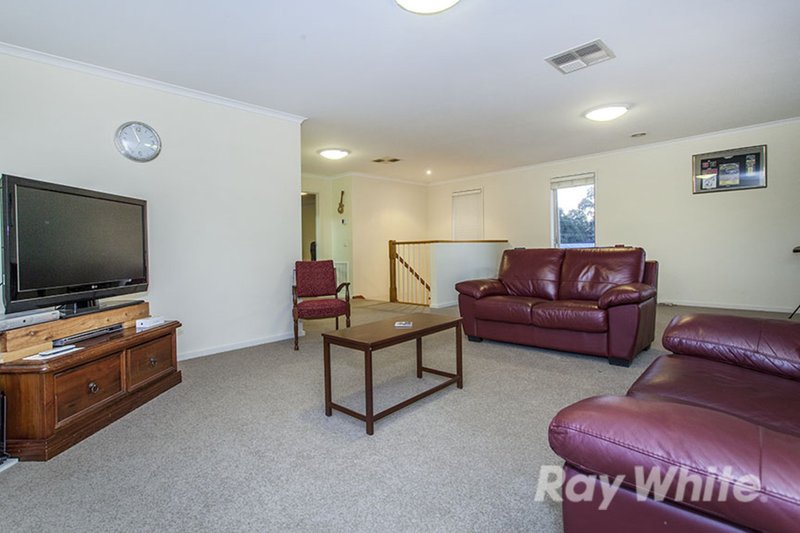 Photo - 5 Tyrone Court, Wheelers Hill VIC 3150 - Image 11