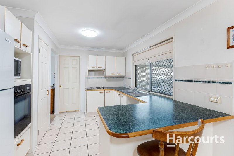 Photo - 5 Ulinga Crescent, Parkinson QLD 4115 - Image 6