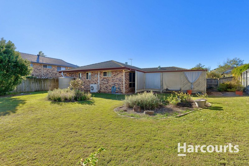 Photo - 5 Ulinga Crescent, Parkinson QLD 4115 - Image 18