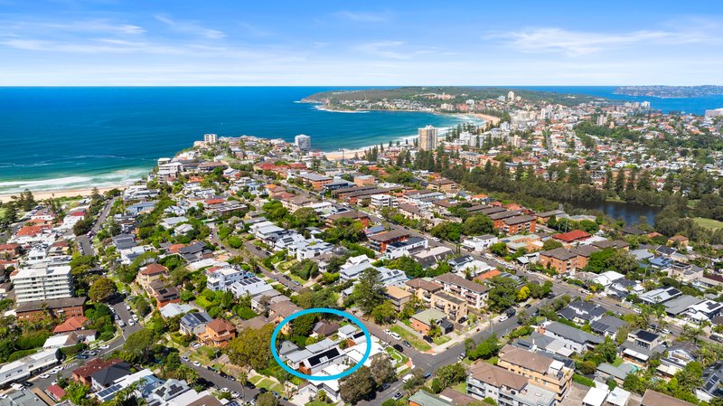 Photo - 5 Undercliff Road, Freshwater NSW 2096 - Image 3