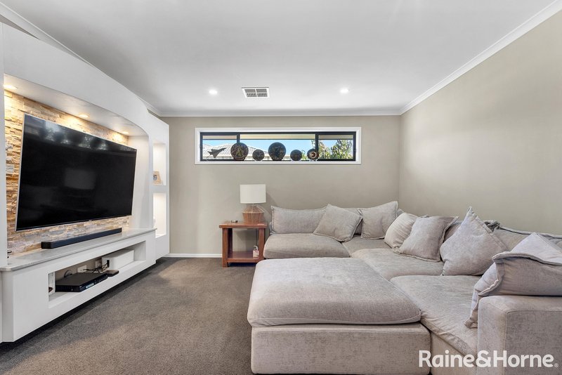 Photo - 5 Union Station Drive, Seaford Meadows SA 5169 - Image 6