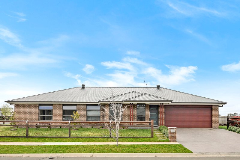 5 Vale View Avenue, Moss Vale NSW 2577