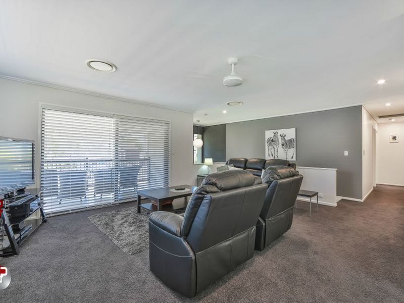 Photo - 5 Valerie Street, Clontarf QLD 4019 - Image 19