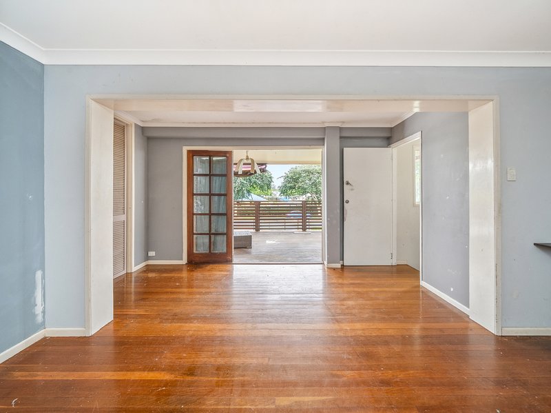 Photo - 5 Valley Drive, Caboolture QLD 4510 - Image 4