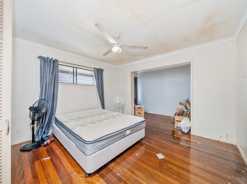 Photo - 5 Valley Drive, Caboolture QLD 4510 - Image 10