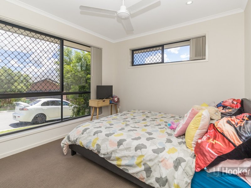 Photo - 5 Valuniu Place, Boronia Heights QLD 4124 - Image 9