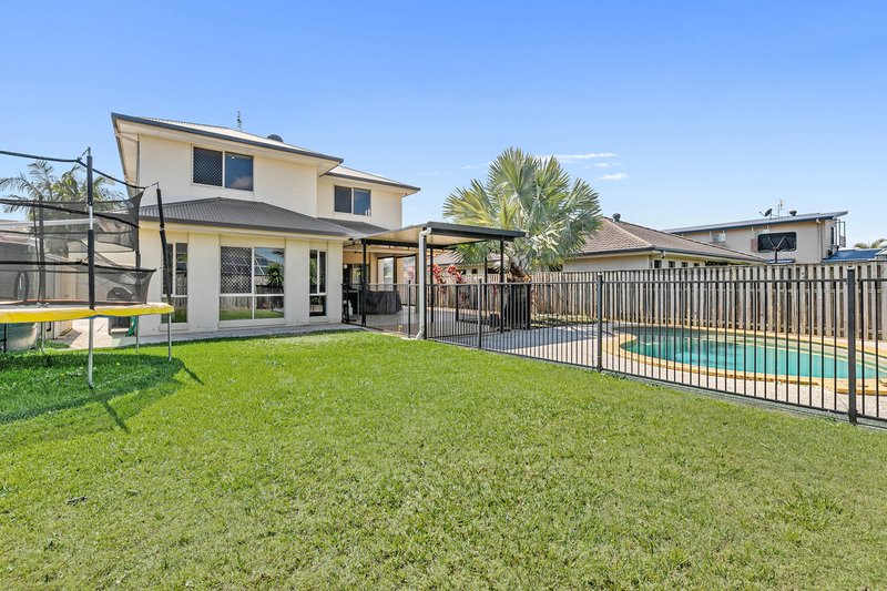 Photo - 5 Vasey Court, Upper Coomera QLD 4209 - Image 11