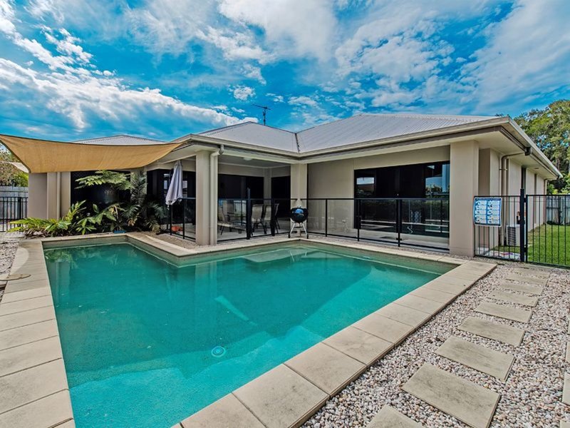 5 Veerings Crescent, Twin Waters QLD 4564